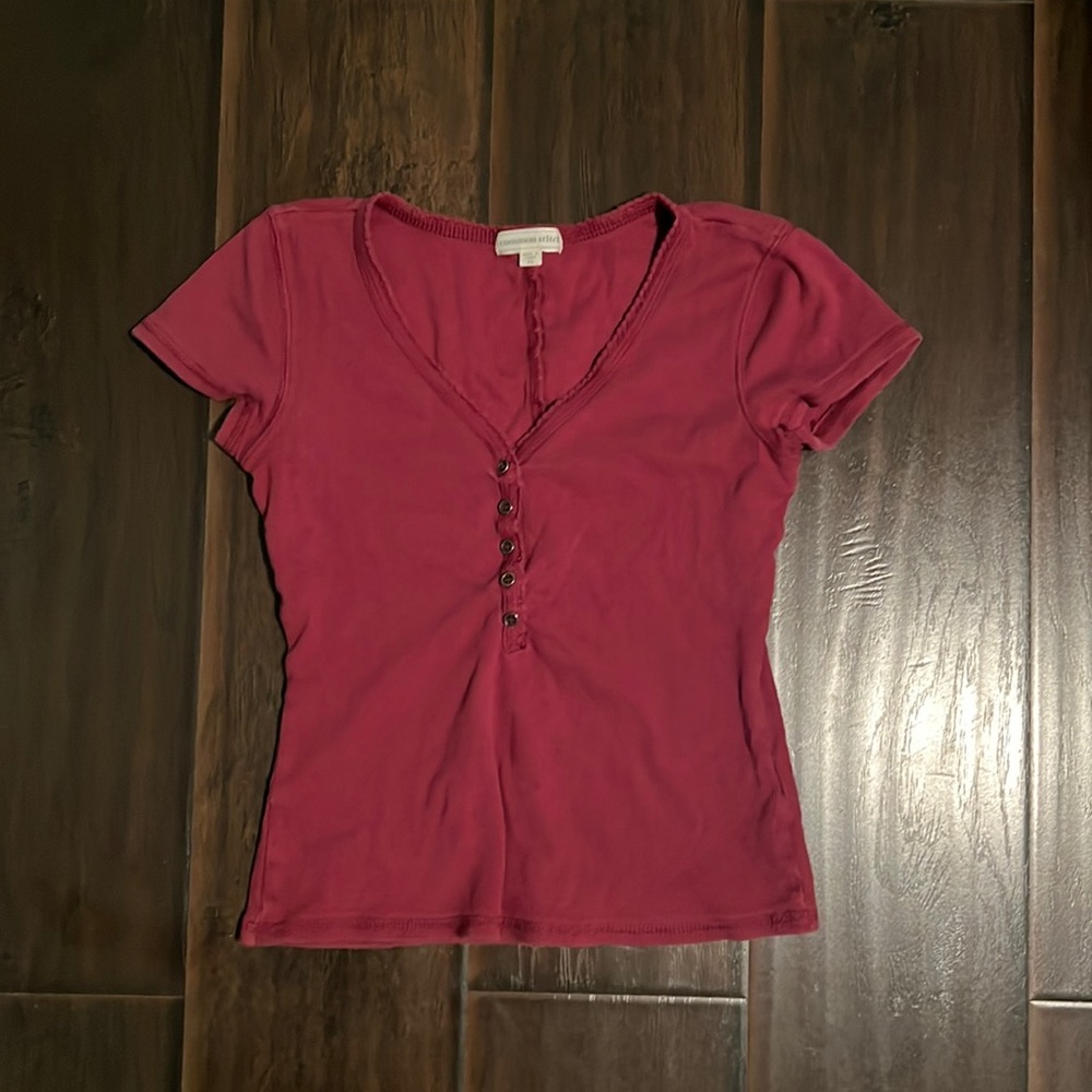 Common Stitch Women’s Burgundy Button Tee | Size XS